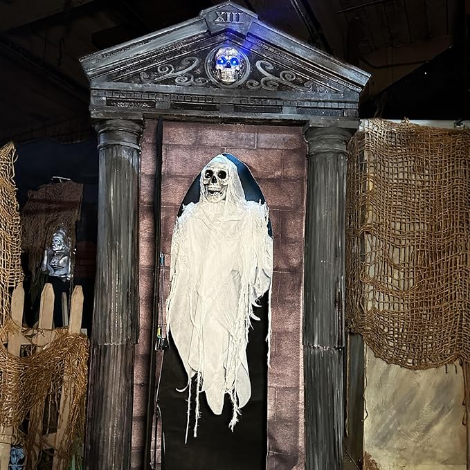 Quntis Scary Giant Skeleton β Lighted Eyes, Spooky Sound π»