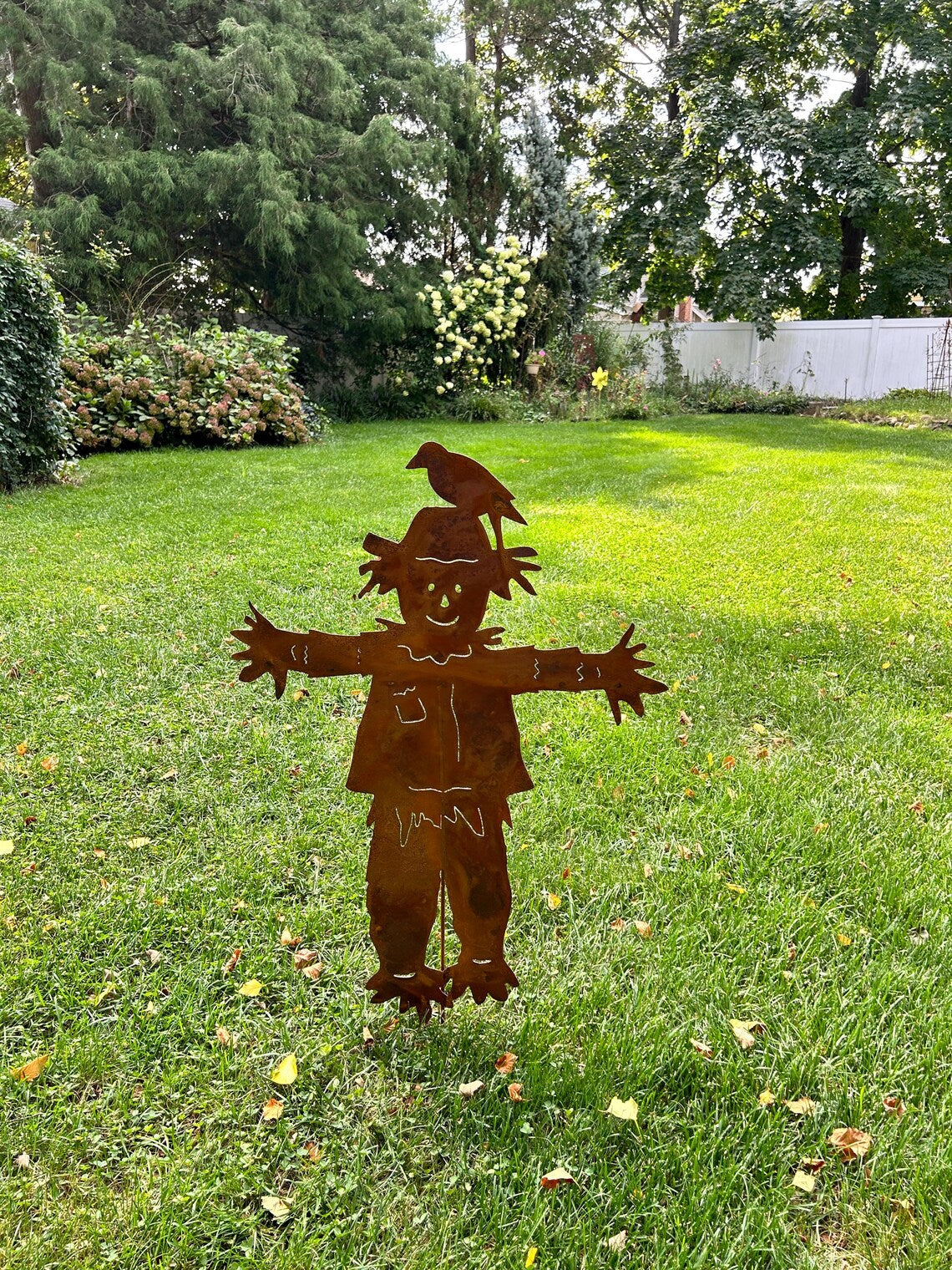 Halloween Fall Metal Scarecrow Sculpture 👻