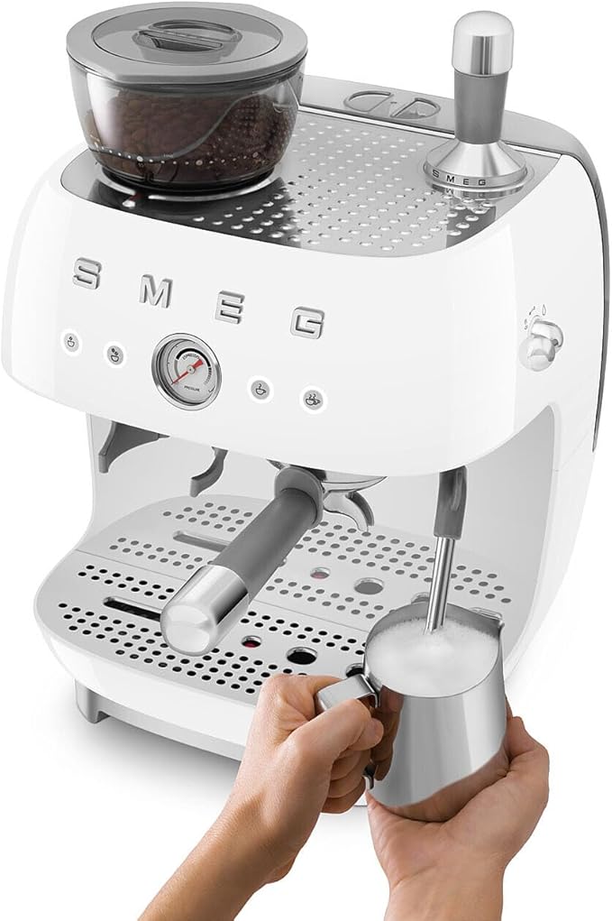 Smeg EGF03: Semi-Automatic Espresso Machine with Grinder