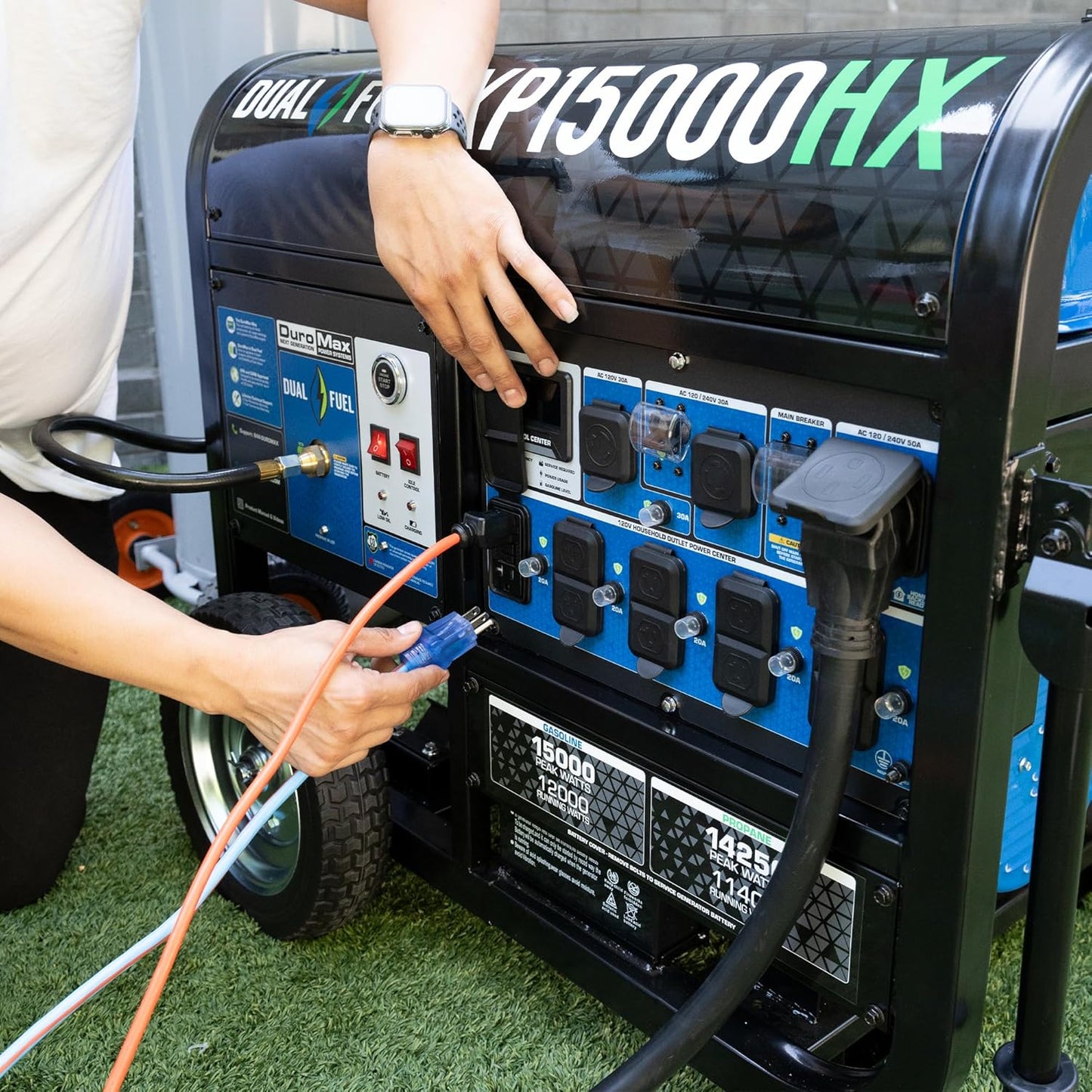 DuroMax XP15000HXT Dual-Fuel Generator